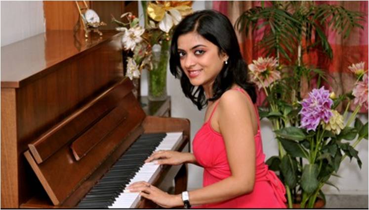 piano players istanbul turkey