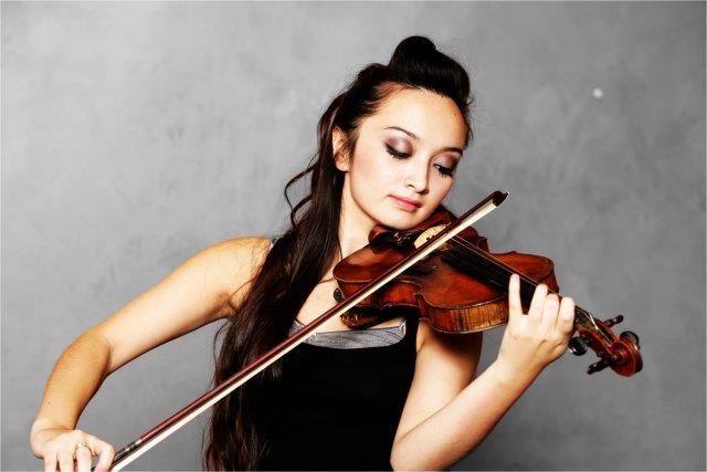 female violin players istanbul turkey